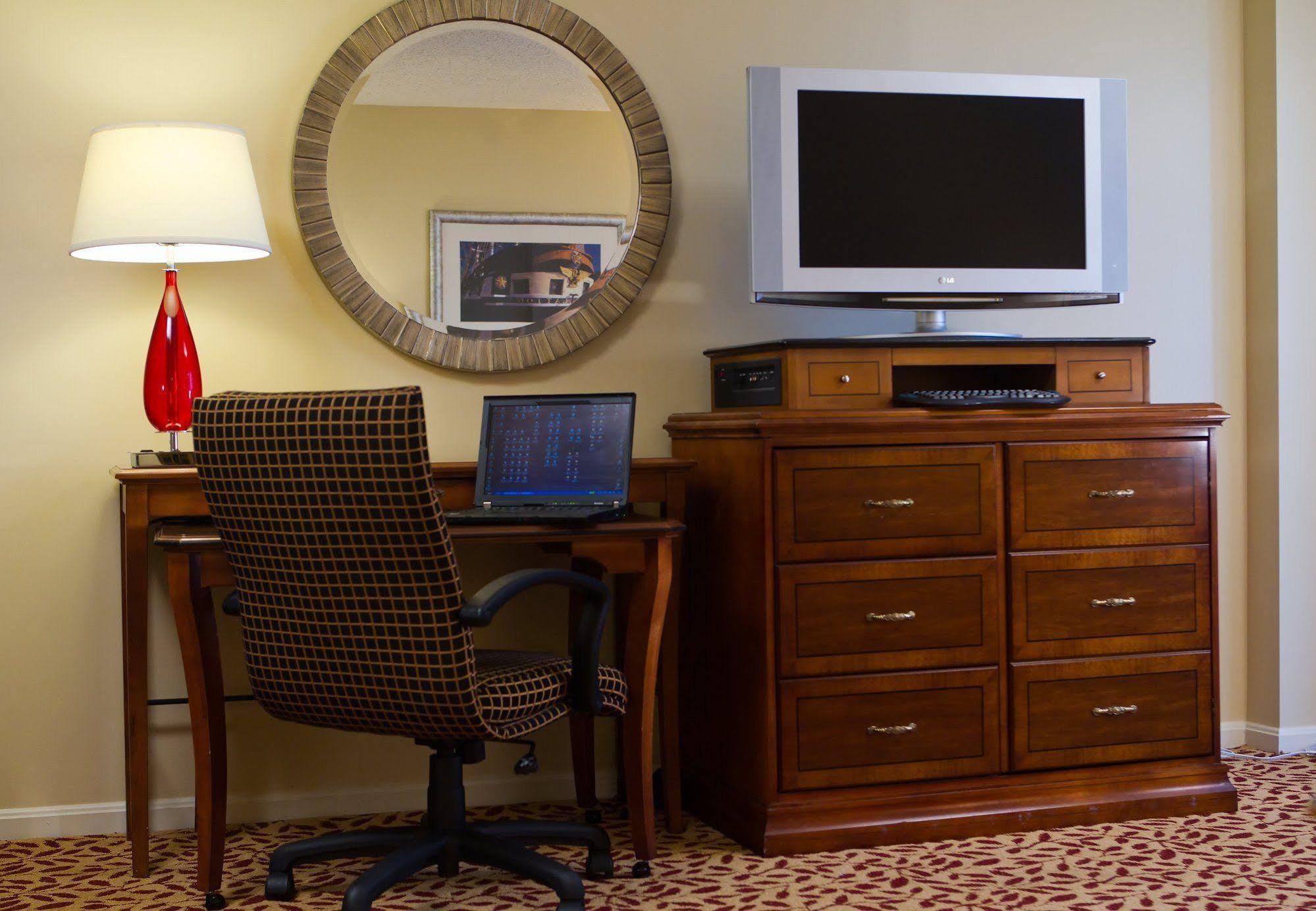 Towson University Marriott Conference Hotel Exterior foto